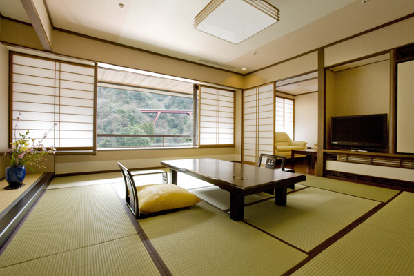 MIYABI – Japanese-Style Suite