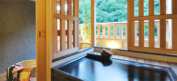 箱根湯本の温泉をお部屋で心ゆくまで愉しめる